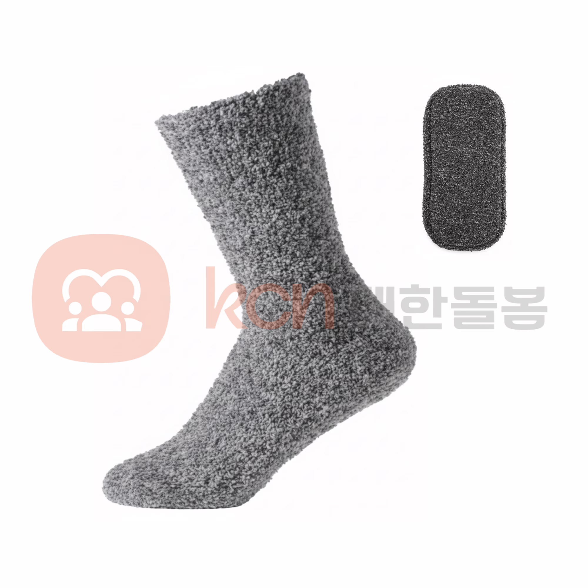 부드러운 회색 양말 한 켤레